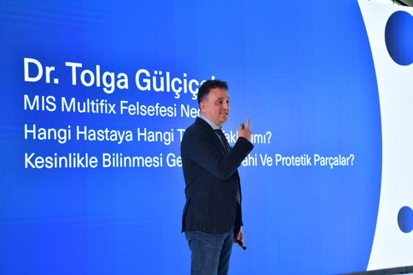İleri Estetik Diş Hekimliği ve İmplantoloji Kliniği